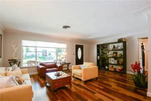 1201 45th Ave NE, St. Petersburg, FL 33703, Sold 12/19/17