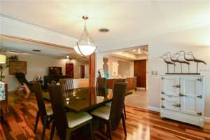 1201 45th Ave NE, St. Petersburg, FL 33703, Sold 12/19/17