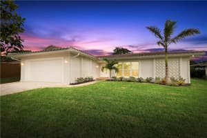 10481 Imperial Point Dr W, Largo, FL 33774, Sold 02/06/18