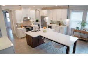 838 Molly Cir, Sarasota, FL 34232, Sold 02/08/18