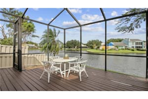 835 San Carlos Ave NE, St. Petersburg, FL 33702, Sold 12/27/17