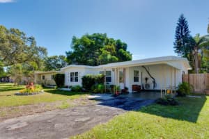 4732 54th Ave S, St. Petersburg, FL 33711, Sold 01/03/18