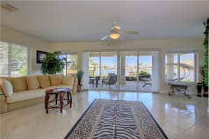 7172 Shore Dr S, South Pasadena, FL 33707, Sold 06/20/18