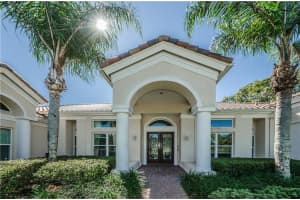 2670 St Andrews Blvd, Tarpon Springs, FL 34688, Sold 12/19/17