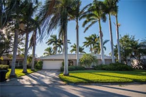 6332 Tanglewood Dr NE, St. Petersburg, FL 33702, Sold 04/24/18