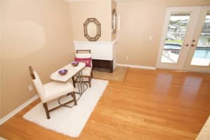 260 79th St S, St. Petersburg, FL 33707, Sold 04/26/18