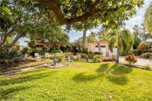 8156 Causeway Blvd S, St. Petersburg, FL 33707, Sold 02/20/18