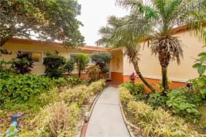 8156 Causeway Blvd S, St. Petersburg, FL 33707, Sold 02/20/18
