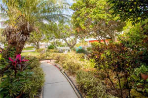 8156 Causeway Blvd S, St. Petersburg, FL 33707, Sold 02/20/18
