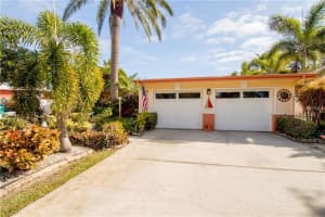 8156 Causeway Blvd S, St. Petersburg, FL 33707, Sold 02/20/18