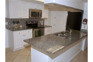 2341 Mangrum Dr, Dunedin, FL 34698, Sold 04/30/18