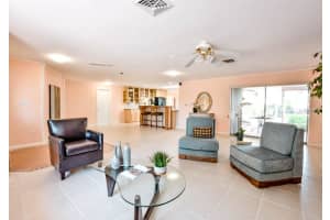 12120 7th St E, Treasure Island, FL 33706, Sold 08/07/18