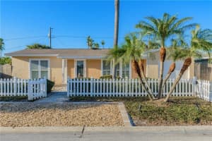 619 Boca Ciega Isle Dr, St Pete Beach, FL 33706, Sold 04/27/18