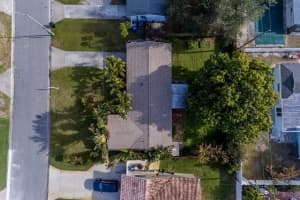 2433 Tropical Shores Dr SE, St. Petersburg, FL 33705, Sold 03/12/18
