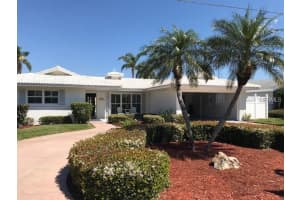 12475 4th St E, Treasure Island, FL 33706, Sold 04/27/18