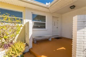 557 22nd Ave SE, St. Petersburg, FL 33705, Sold 04/30/18