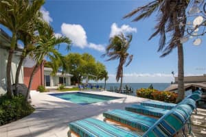 360 26th Ave SE, St. Petersburg, FL 33705, Sold 01/29/19