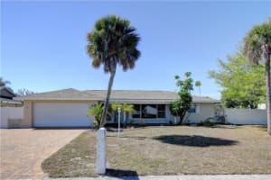 6318 Wisteria Ln, Apollo Beach, FL 33572, Sold 10/25/18