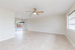 1139 40th Ave NE, St. Petersburg, FL 33703, Sold 05/17/18