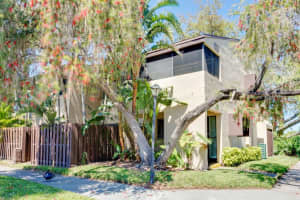 775 N Village Dr, St. Petersburg, FL 33716, Sold 05/30/18
