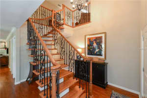 1689 Watermark Cir NE, St. Petersburg, FL 33702, Sold 06/19/18