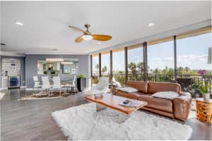 7650 Bayshore Dr, Treasure Island, FL 33706, Sold 09/07/18
