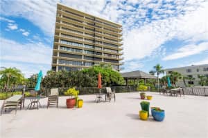 7600 Bayshore Dr, Treasure Island, FL 33706, Sold 04/19/19