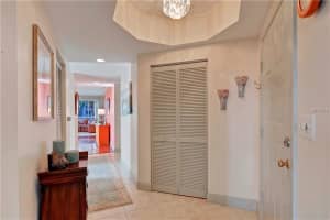 4737 Dolphin Cay Ln, St. Petersburg, FL 33711, Sold 04/25/19