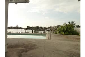 1037 79th St S, St. Petersburg, FL 33707, Sold 10/21/19