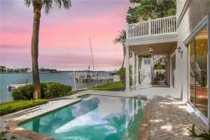 511 55th Ave, St Pete Beach, FL 33706, Sold 01/05/22