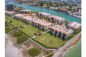 7434 Bayshore Dr, Treasure Island, FL 33706, Sold 09/10/20