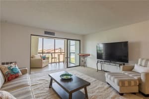 855 Bayway Blvd, Clearwater Beach, FL 33767, Sold 07/01/20