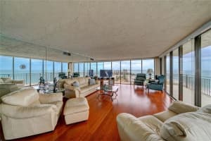 7600 Bayshore Dr, Treasure Island, FL 33706, Sold 09/25/20