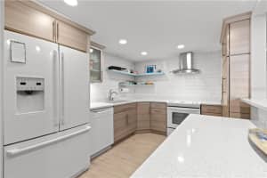 675 S Gulfview Blvd, Clearwater, FL 33767, Sold 06/26/20