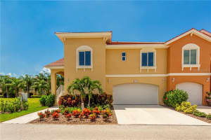 18 Franklin Ct S, St. Petersburg, FL 33711, Sold 12/28/21