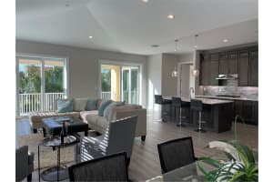 18 Franklin Ct S, St. Petersburg, FL 33711, Sold 12/28/21