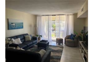 1460 GULF BLVD #302, CLEARWATER, FL 33767 - MLS#MFRU8092537