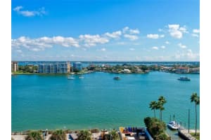 64 BAY ESPLANADE #302, CLEARWATER, FL 33767 - MLS#MFRU8092684