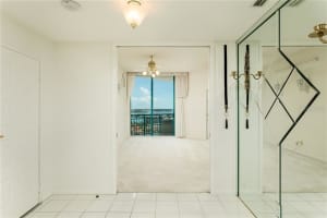 1560 Gulf Blvd, Clearwater, FL 33767, Sold 10/09/20