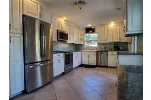 1011 42nd Ave NE, St. Petersburg, FL 33703, Sold 04/23/21