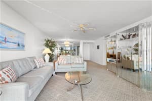 675 S Gulfview Blvd, Clearwater, FL 33767, Sold 03/26/21