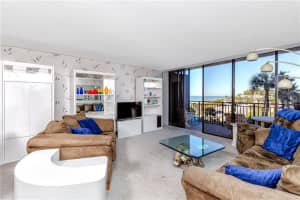 7650 Bayshore Dr, Treasure Island, FL 33706, Sold 02/22/21