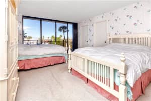 7650 Bayshore Dr, Treasure Island, FL 33706, Sold 02/22/21