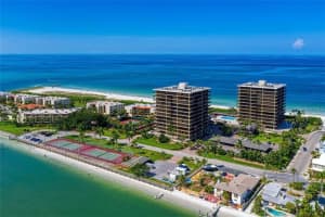 7600 Bayshore Dr, Treasure Island, FL 33706, Sold 03/17/21
