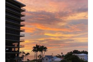 7600 Bayshore Dr, Treasure Island, FL 33706, Sold 03/17/21
