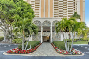 1270 Gulf Blvd, Clearwater, FL 33767, Sold 05/13/21