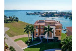 44 Bayview Ct, St. Petersburg, FL 33711, Sold 12/08/21