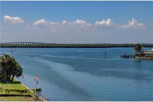 44 Bayview Ct, St. Petersburg, FL 33711, Sold 12/08/21