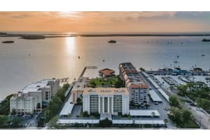 634 Edgewater Dr, Dunedin, FL 34698, Sold 10/21/21