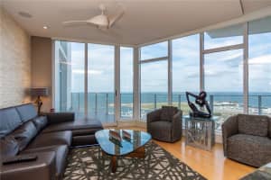 175 1st St S, St. Petersburg, FL 33701, Sold 02/04/22